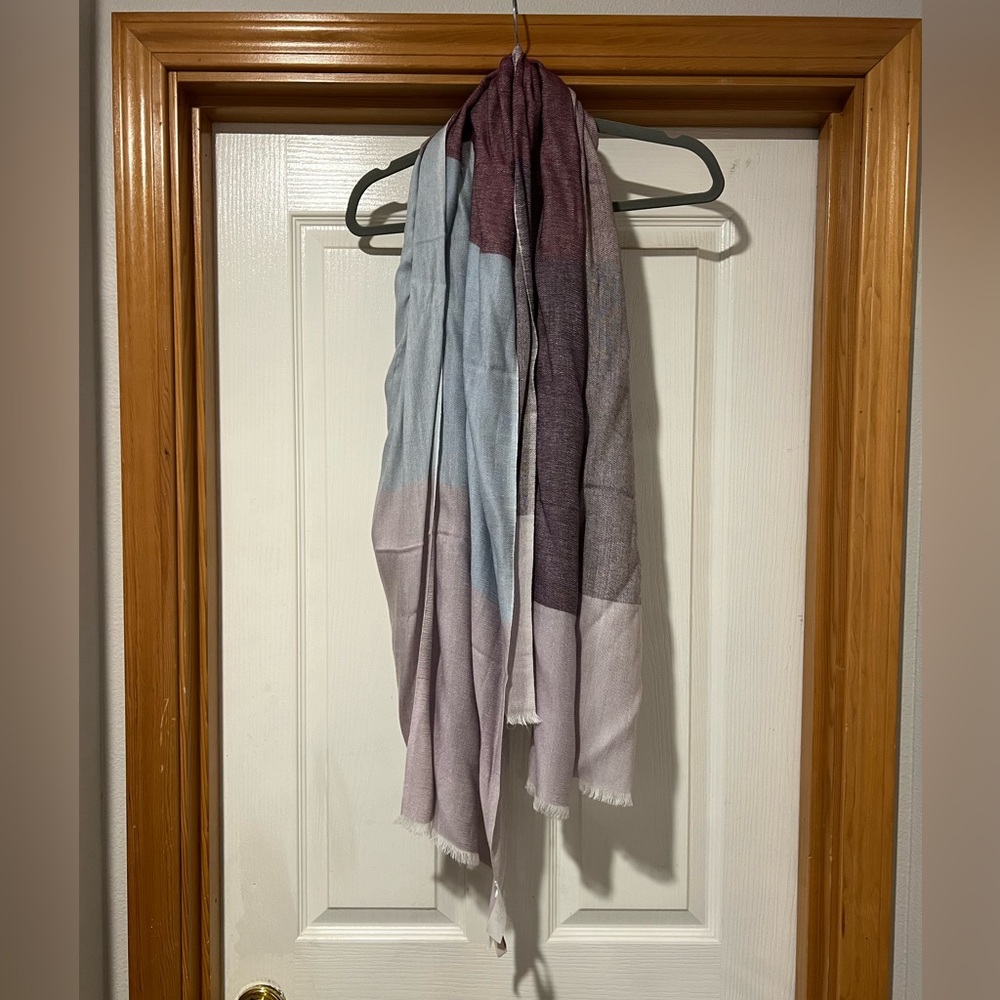 Block multi-color scarf/wrap